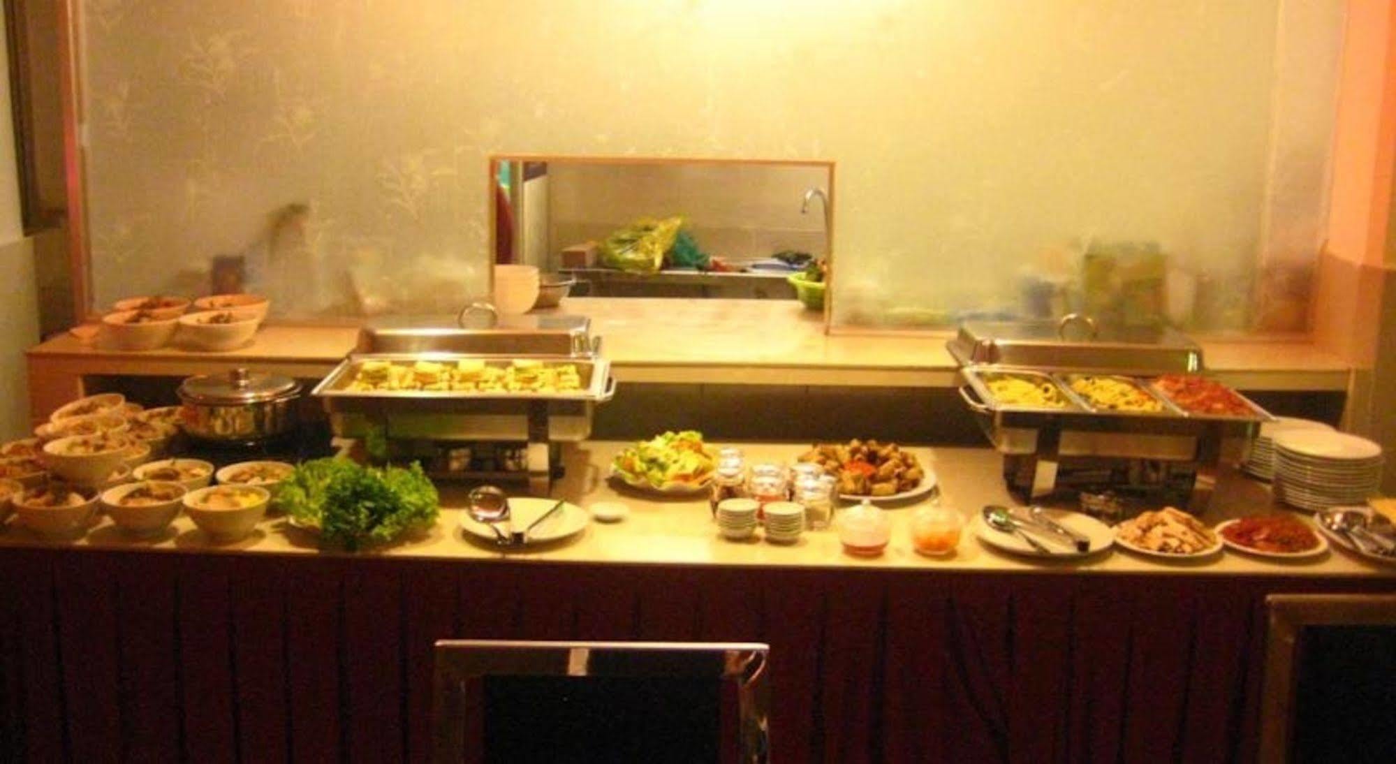 הו צ'י מין סיטי A25 Hotel - 14 Pho Duc Chinh מראה חיצוני תמונה