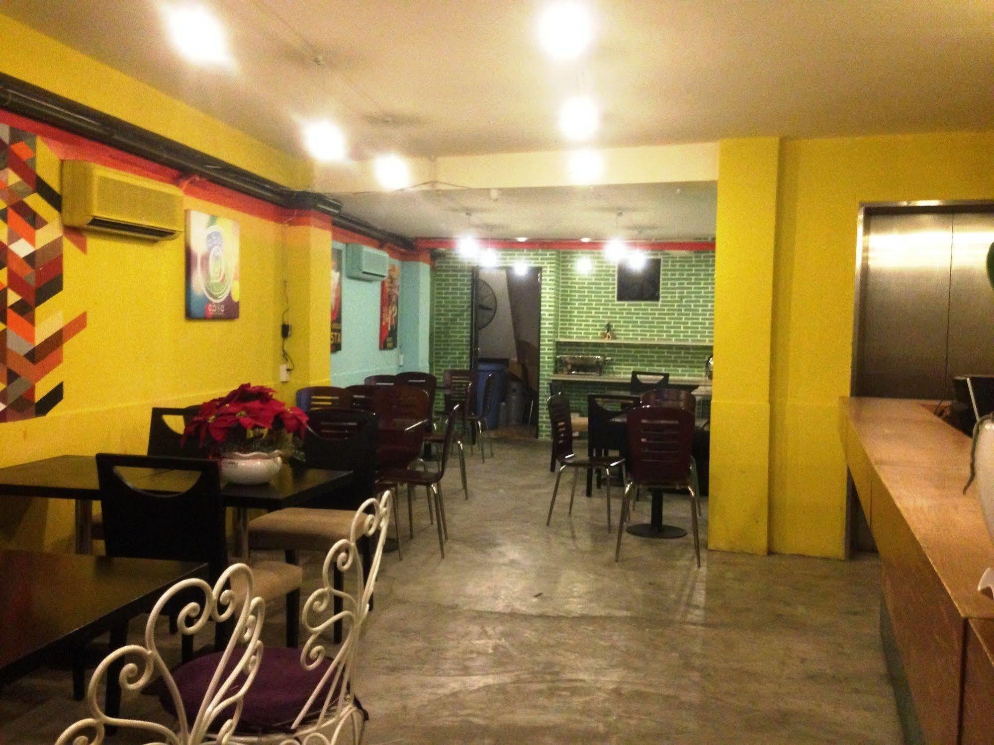 הו צ'י מין סיטי A25 Hotel - 14 Pho Duc Chinh מראה חיצוני תמונה