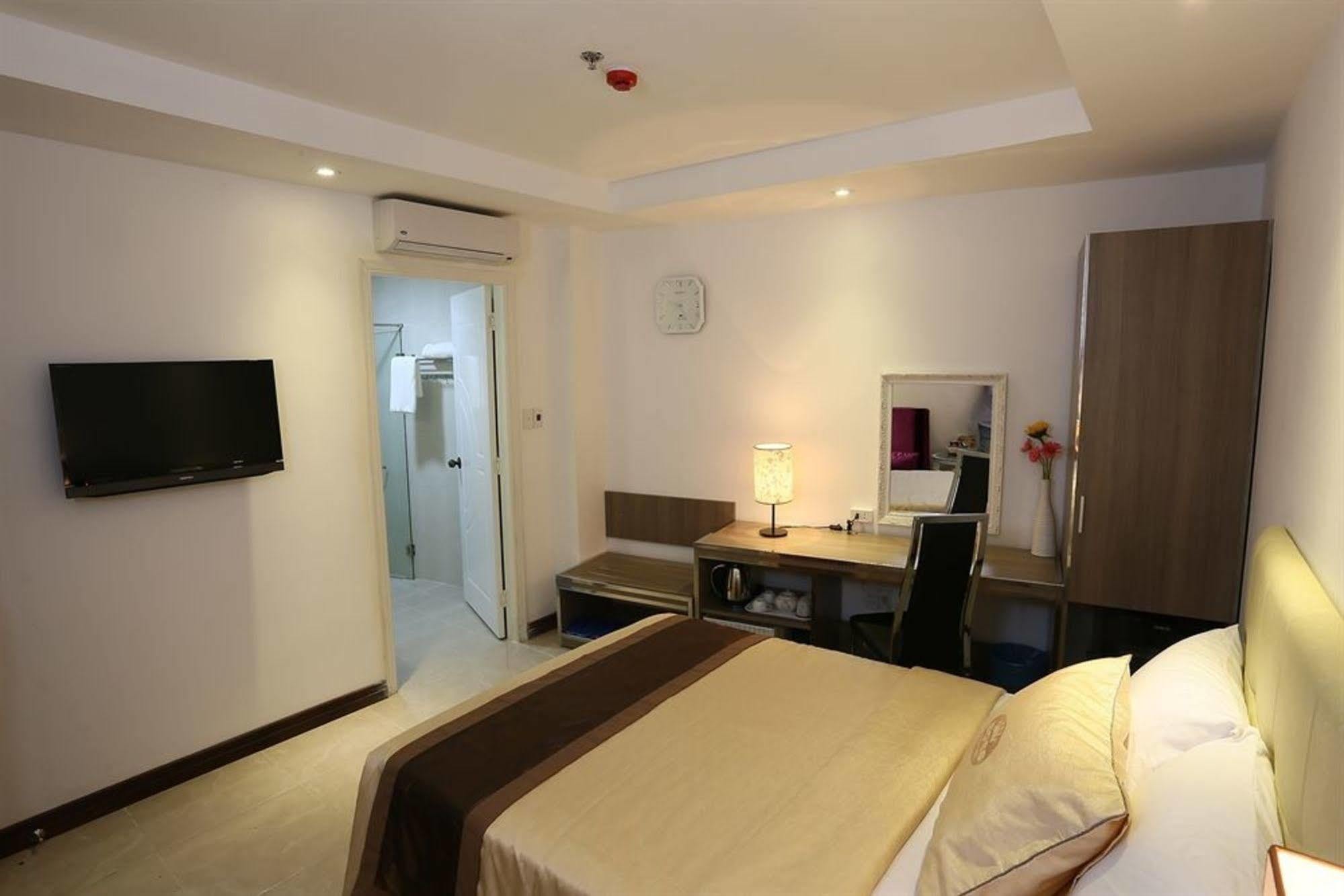 הו צ'י מין סיטי A25 Hotel - 14 Pho Duc Chinh מראה חיצוני תמונה